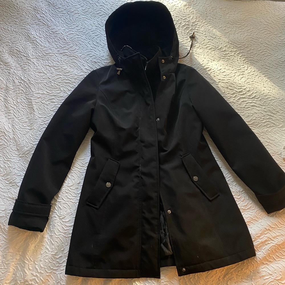 black jacket / coat